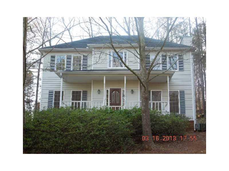 572 Leah Dr., Powder Springs, GA 30127