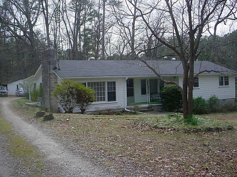 6441 Rockbridge Rd., Stone Mountain, GA 30087