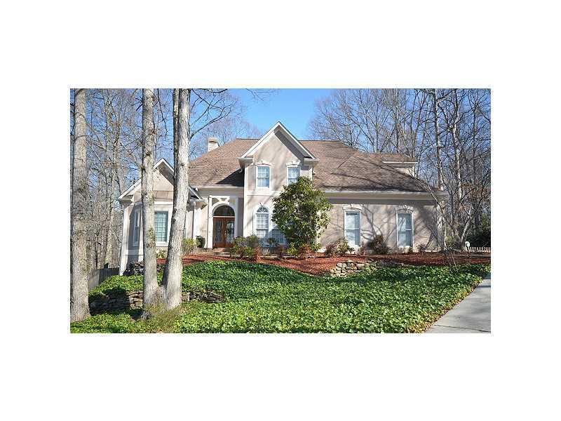 575 Shirerokes Ct., Roswell, GA 30075