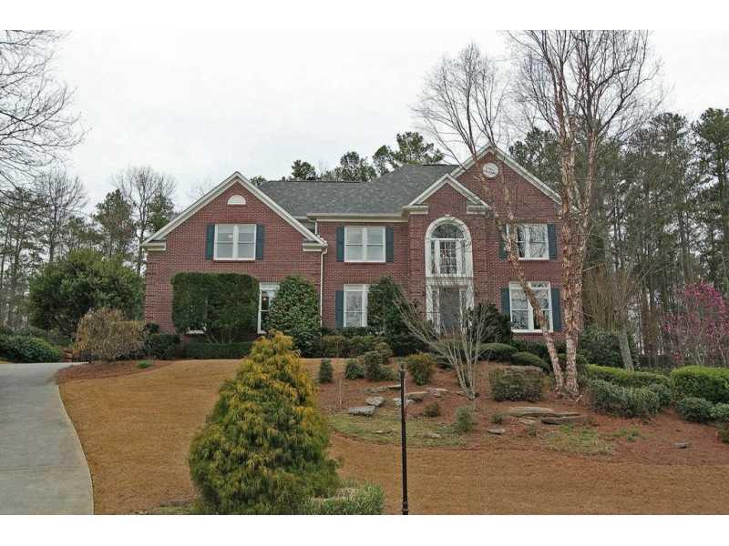 3975 Berkeley View Dr., Berkeley Lake, GA 30096