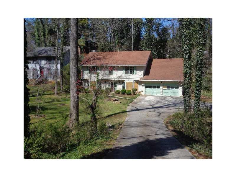 4846 Woodhurst Way, Stone Mountain, GA 30088