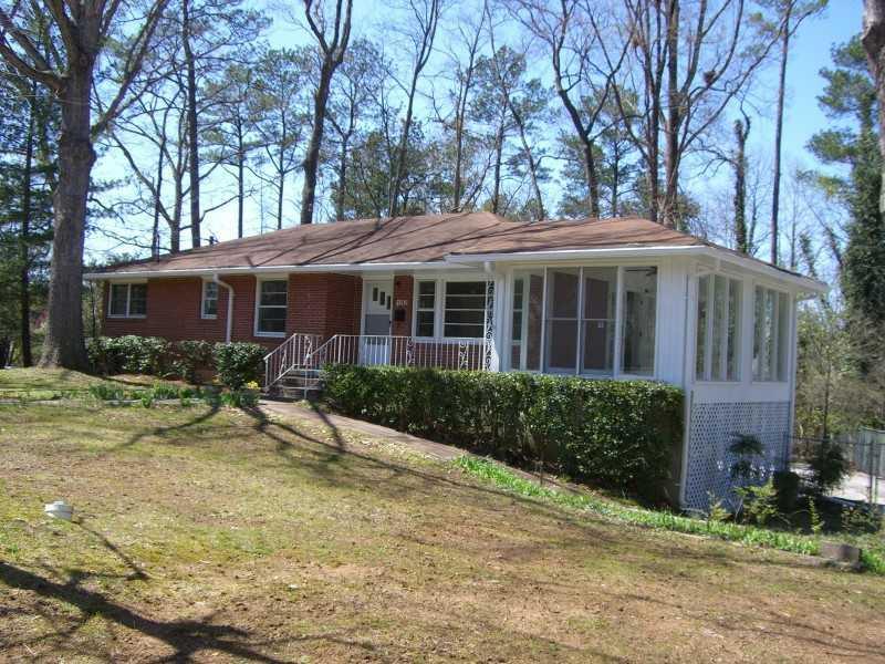 1262 Willivee Dr., Decatur, GA 30033