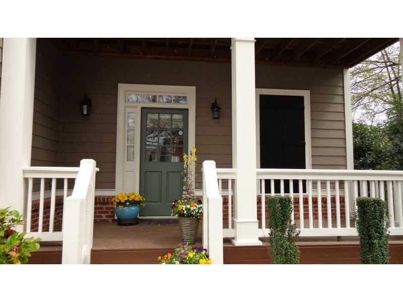 2215 Collins Dr., Atlanta, GA 30318