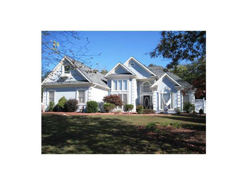 2367 Splitwood Dr., Loganville, GA 30052