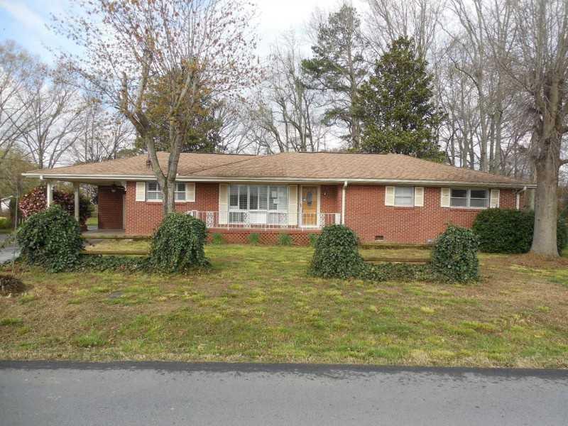 505 Linda Ln., Calhoun, GA 30701