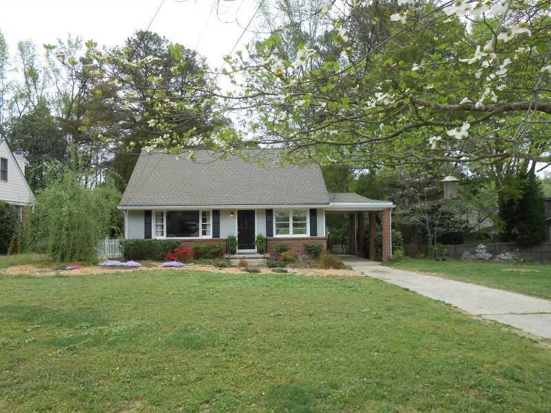 2452 Shadydale Ln., Decatur, GA 30033