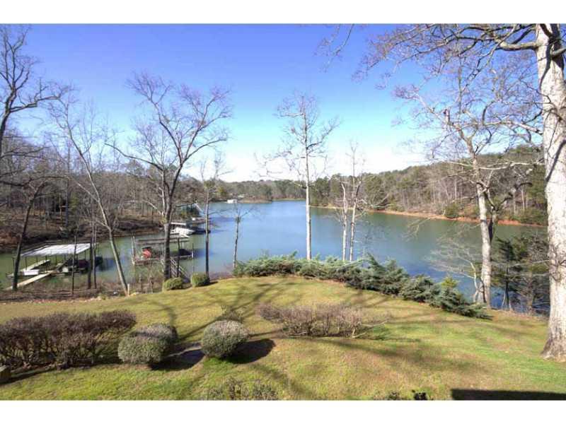 6021 Blackberry Ln., Buford, GA 30518