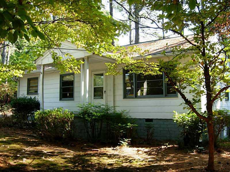 2497 Cofer Cir., Tucker, GA 30084