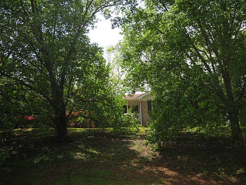 3439 Summie Dr., Lilburn, GA 30047