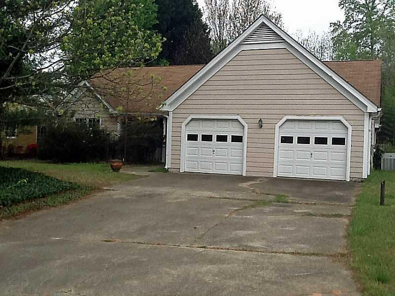 4610 Hampton Square Dr., Alpharetta, GA 30022