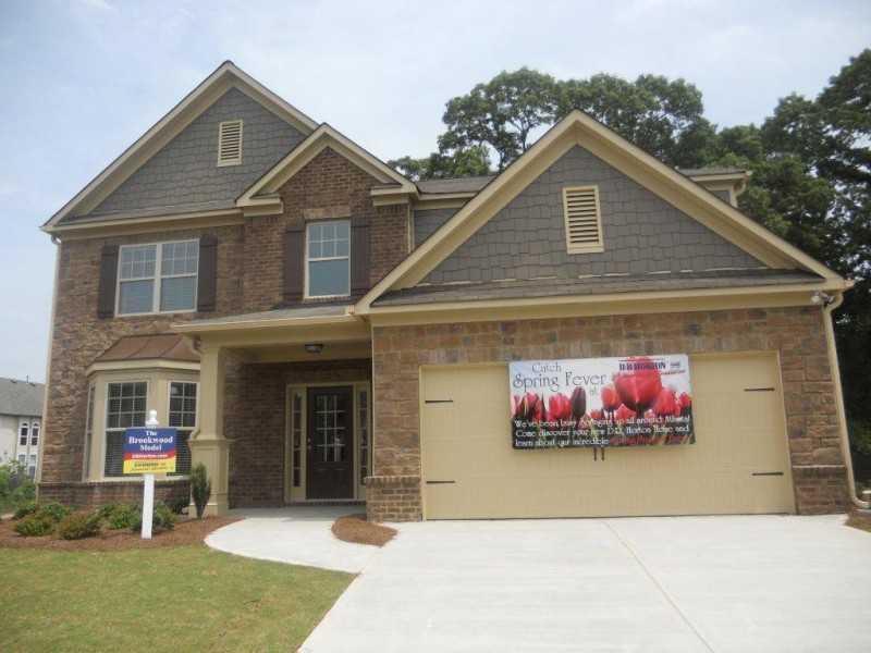 1316 Blue Sail Ave., Grayson, GA 30017