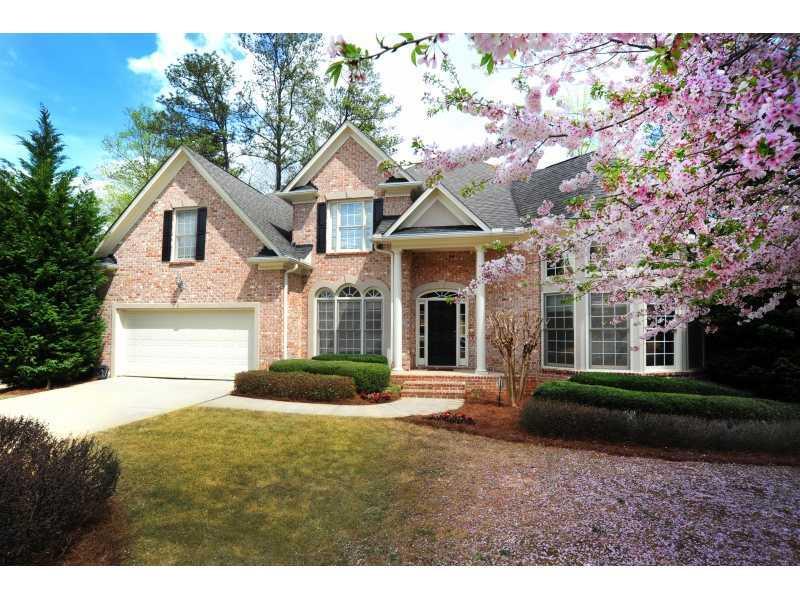 235 Lynwood Ct., Roswell, GA 30075