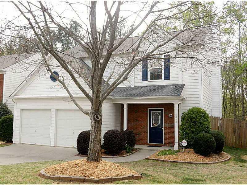 5090 Foxberry Ln., Roswell, GA 30075