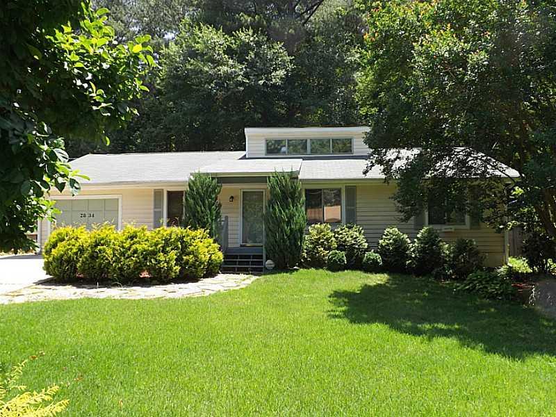 2834 Fantasy Ln., Decatur, GA 30033