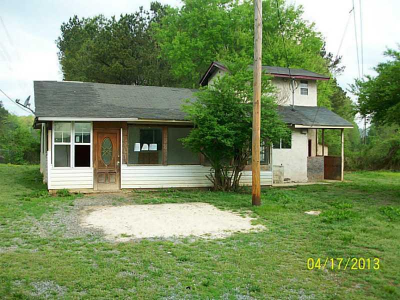 275 Herrington Bend Rd., Calhoun, GA 30701