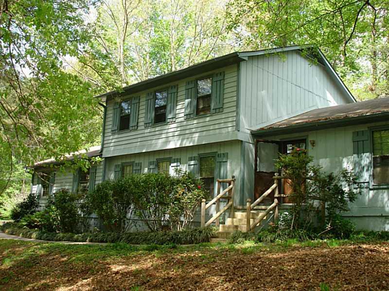 161 Saratoga Dr., Lawrenceville, GA 30044