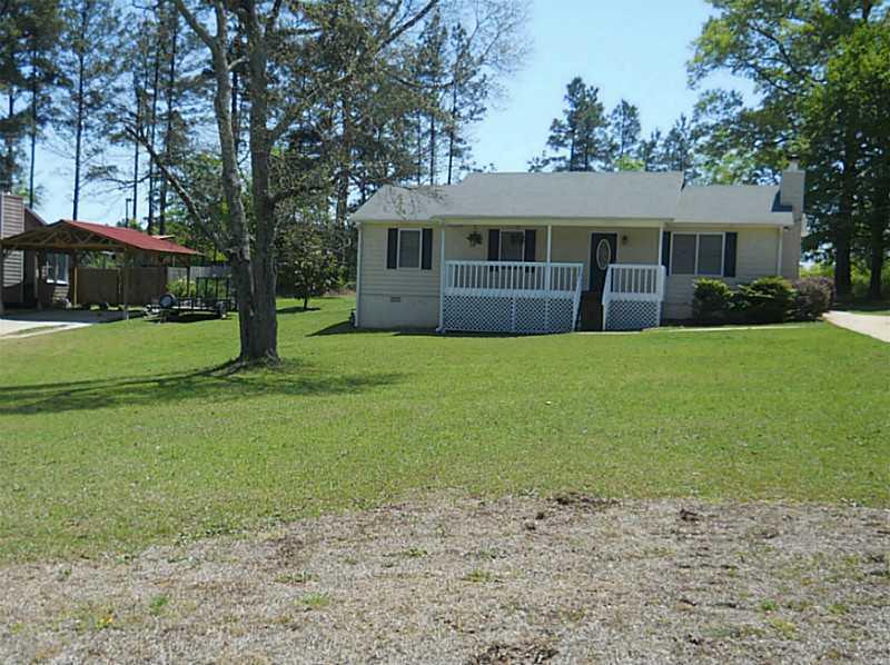 106 Village Dr., Hiram, GA 30141