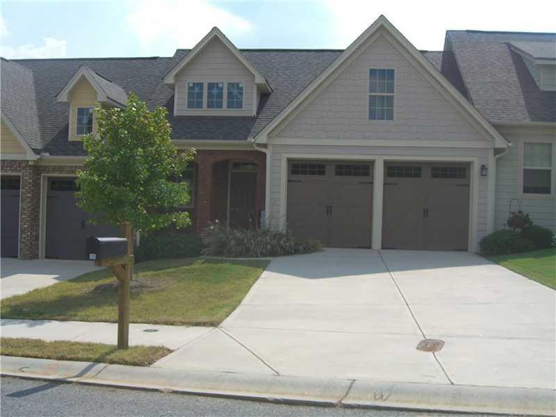 106 Stoney Brook Dr. #105, Dahlonega, GA 30533