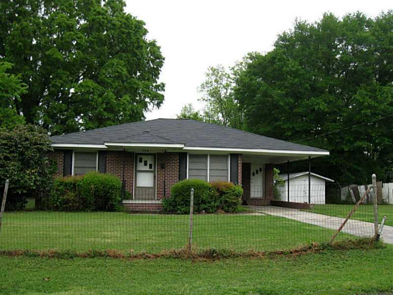 404 E May St., Calhoun, GA 30701