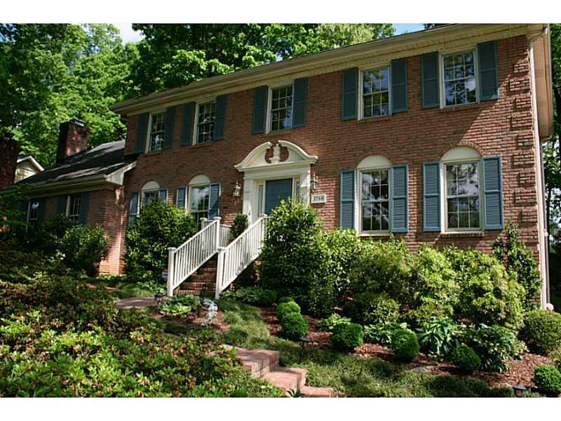 3788 Allenhurst Dr., Norcross, GA 30092