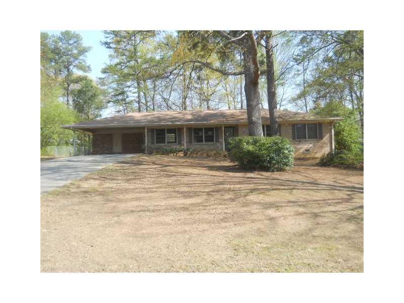 2875 Barrett Ct., Powder Springs, GA 30127