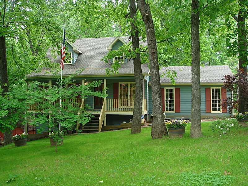 5422 Blackhawk Dr., Acworth, GA 30102