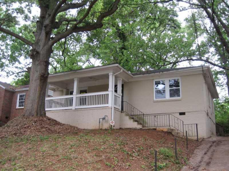 817 Beechwood Ave., Atlanta, GA 30310