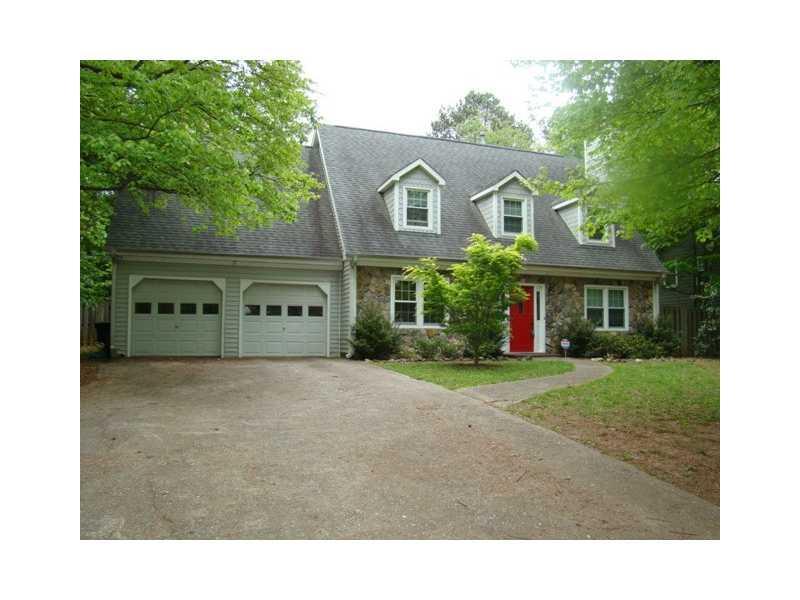 11545 Laurel Lake Dr., Roswell, GA 30075