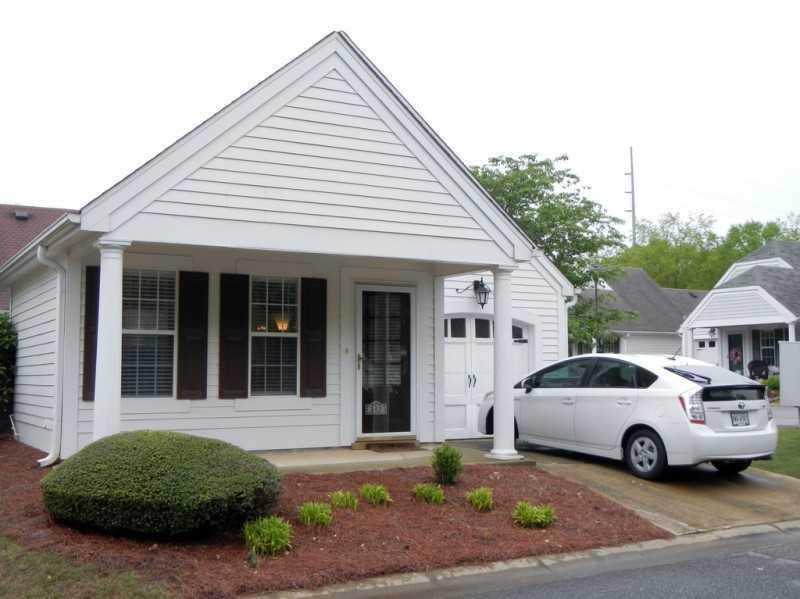 245 Rose Cottage Dr., Woodstock, GA 30189