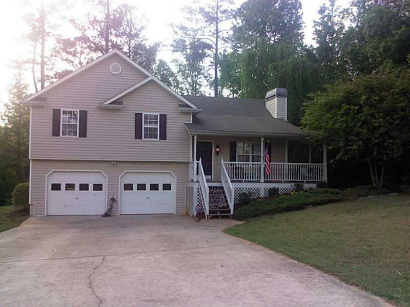303 Fairview Dr., Dallas, GA 30157