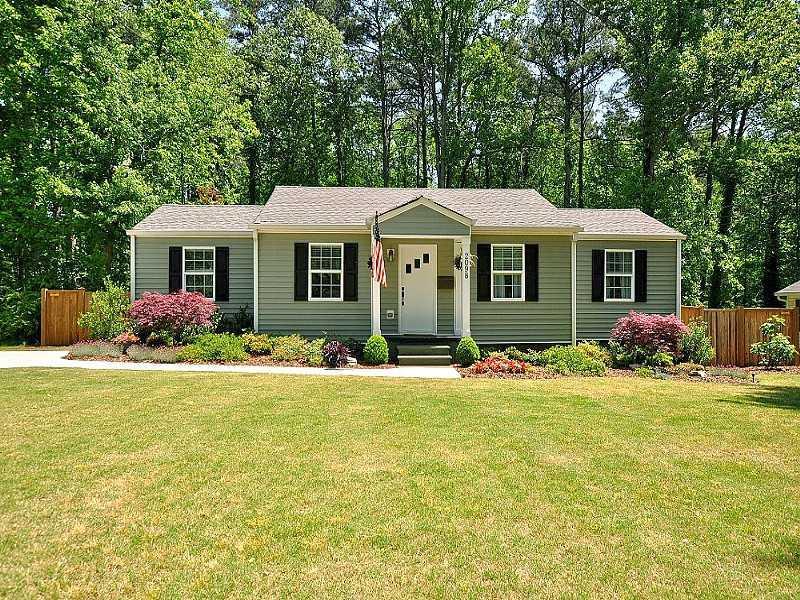 2098 Clairmont Ter., Atlanta, GA 30345