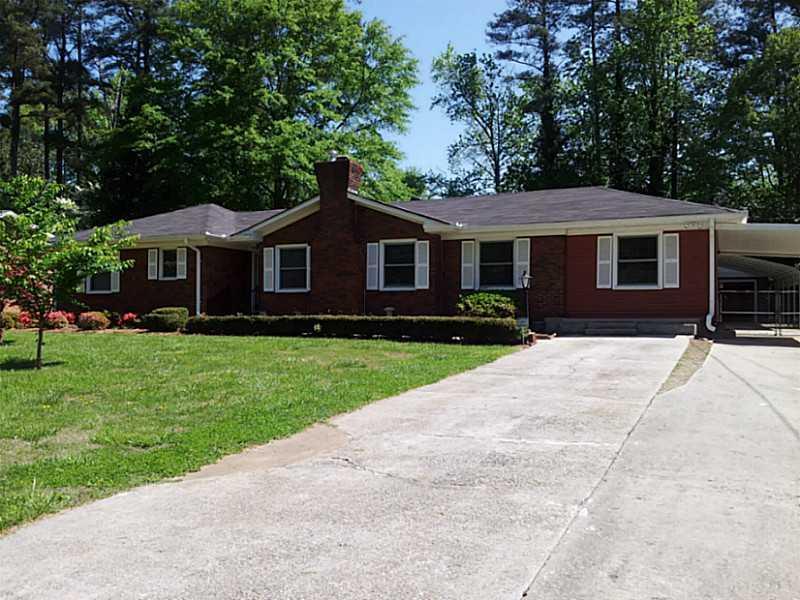 277 Pineview Dr., Lawrenceville, GA 30046