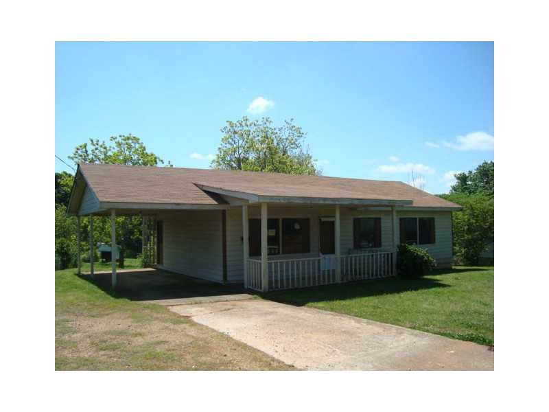 4650 Strickland Rd., Flowery Branch, GA 30542