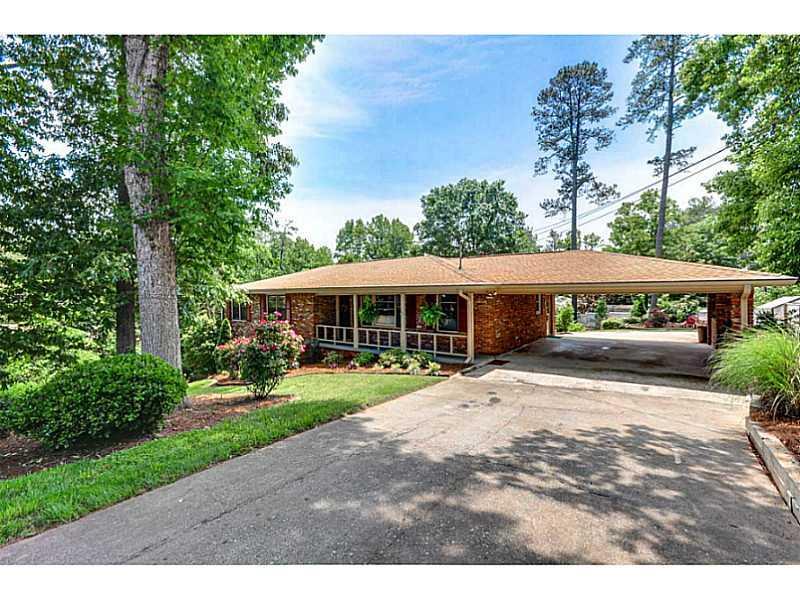 291 Hillcrest Dr., Roswell, GA 30075