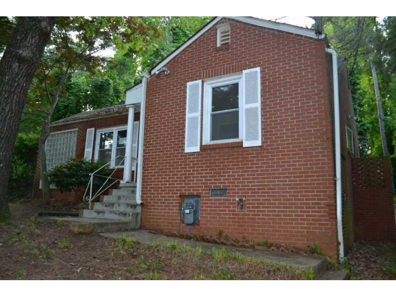 1755 Cecilia Dr., Atlanta, GA 30316
