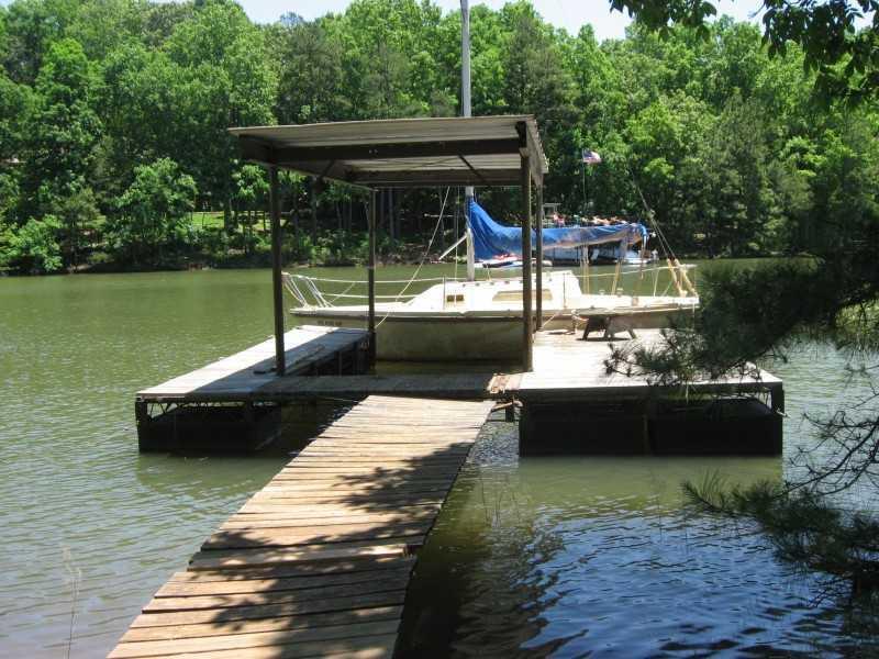 8905 Barron Cir., Gainesville, GA 30506