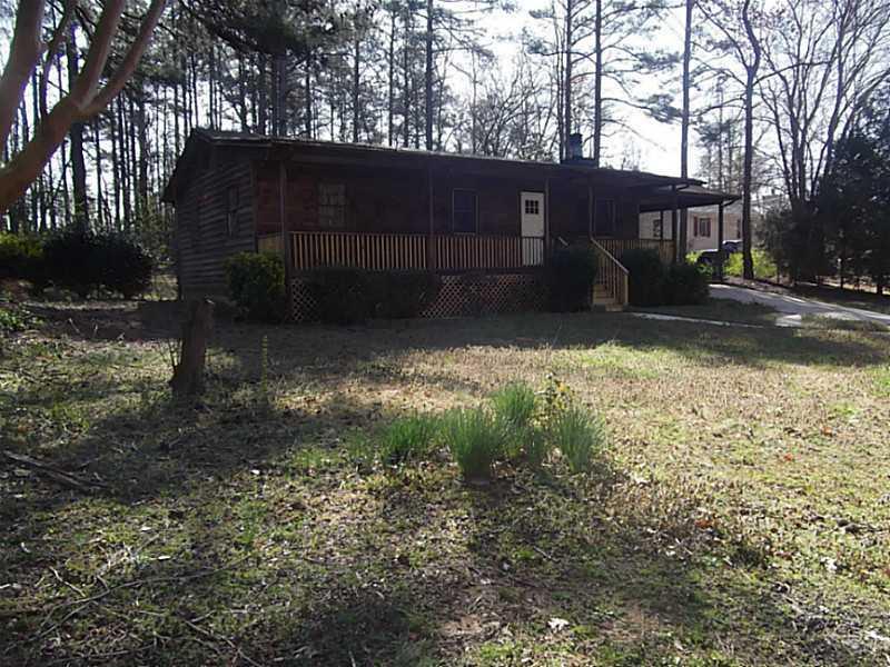 6942 Autumn Hills Dr., Douglasville, GA 30135