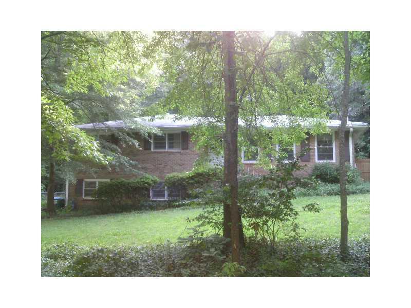 1345 Maple Dr., Lilburn, GA 30047