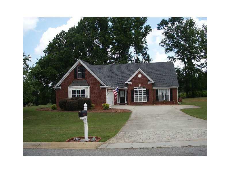 345 Meadowcreek Dr., Jefferson, GA 30549