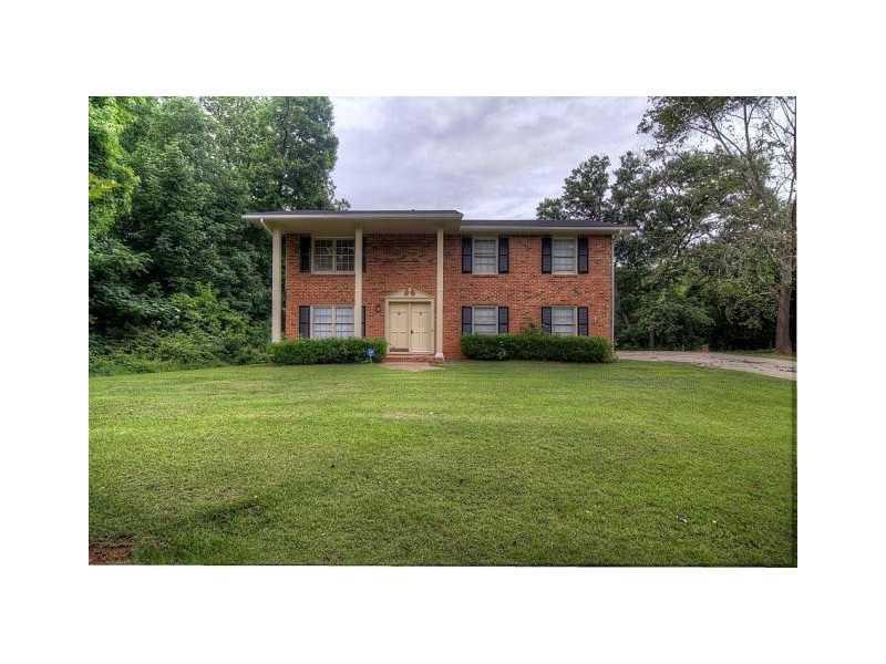4661 Huntsman Bend, Decatur, GA 30034