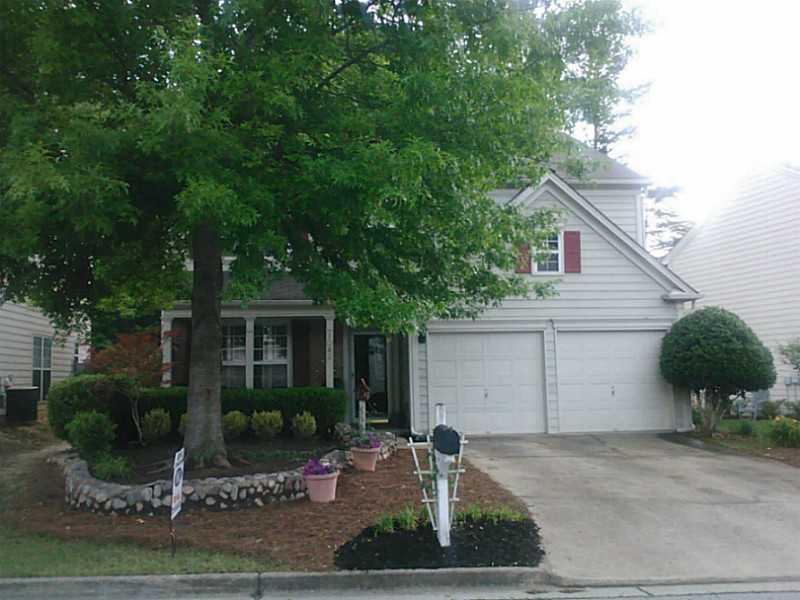 1043 Dunedin Tr., Woodstock, GA 30188