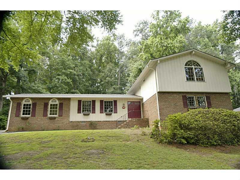 3457 Palace Ct., Tucker, GA 30084