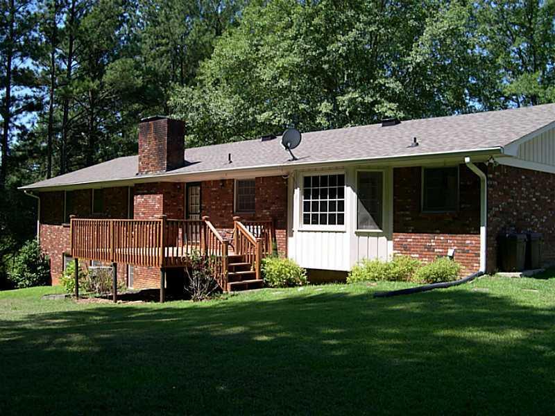 1432 Tall Pines Dr., Douglasville, GA 30134