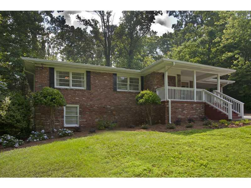 1549 Fama Dr., Atlanta, GA 30329