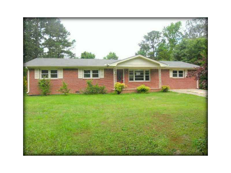 5482 Angham Rd., Hiram, GA 30141
