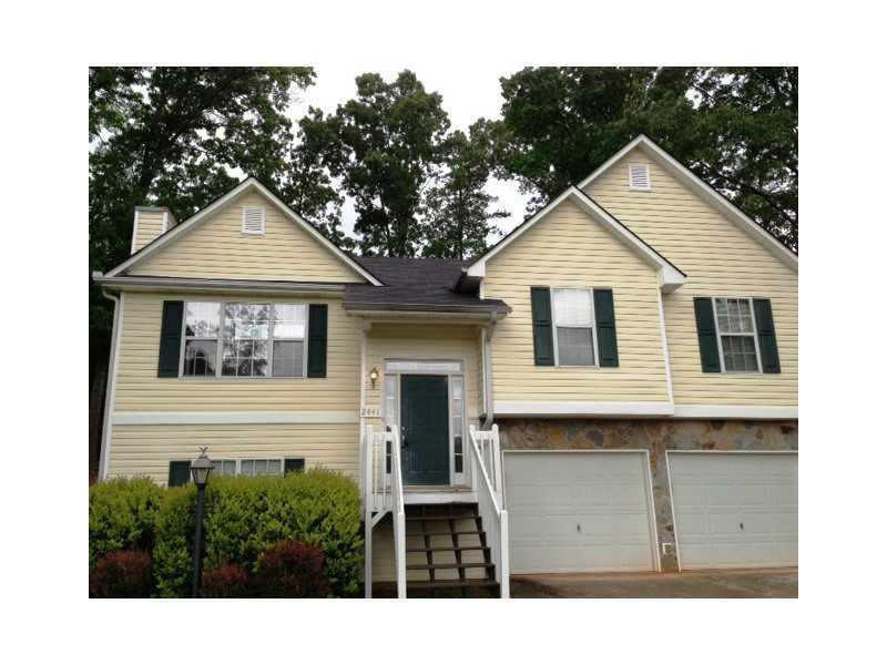 2441 Mccall Ct., Douglasville, GA 30135