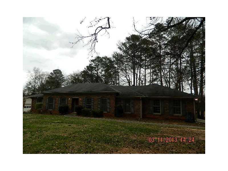 724 Rebecca St., Lilburn, GA 30047