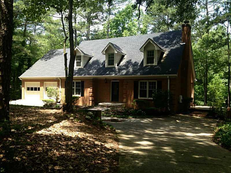 150 Ledford Ln., Woodstock, GA 30188