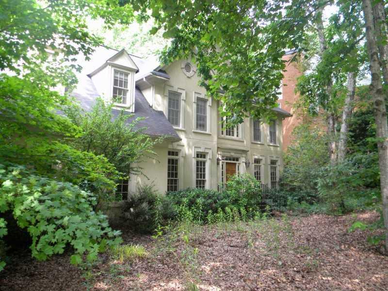 305 Highlands Trace, Roswell, GA 30075