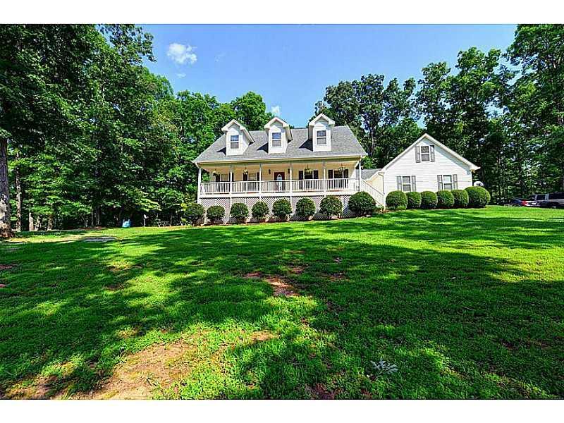 8016 Banks Mill Rd., Douglasville, GA 30135